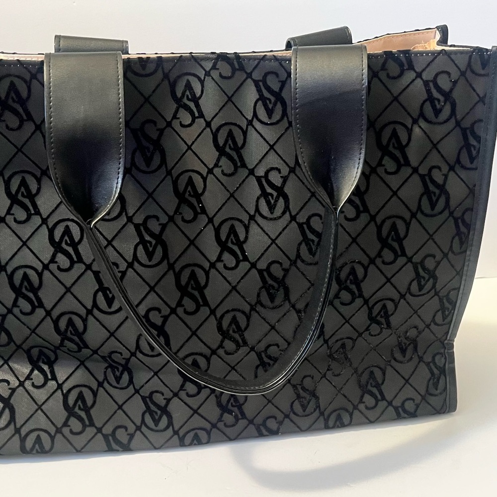 Victoria’s Secret Black monogram pattern in Velvet Mesh Tote - Picture 2 of 6